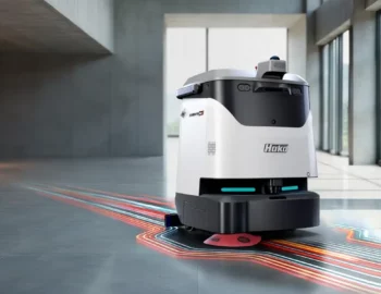 Autonomer Scheuersaugroboter Scrubmaster B20i im Inneneinsatz