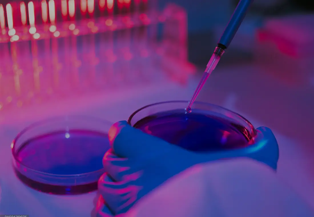 Ionenaustauscherharze und Chemikalien