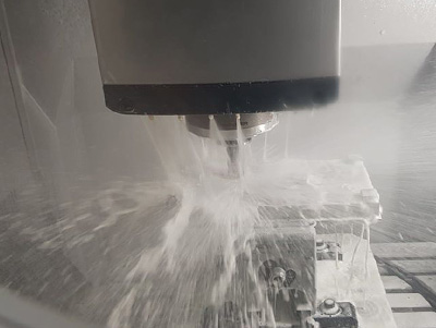 CNC-Fräsen bei FAM