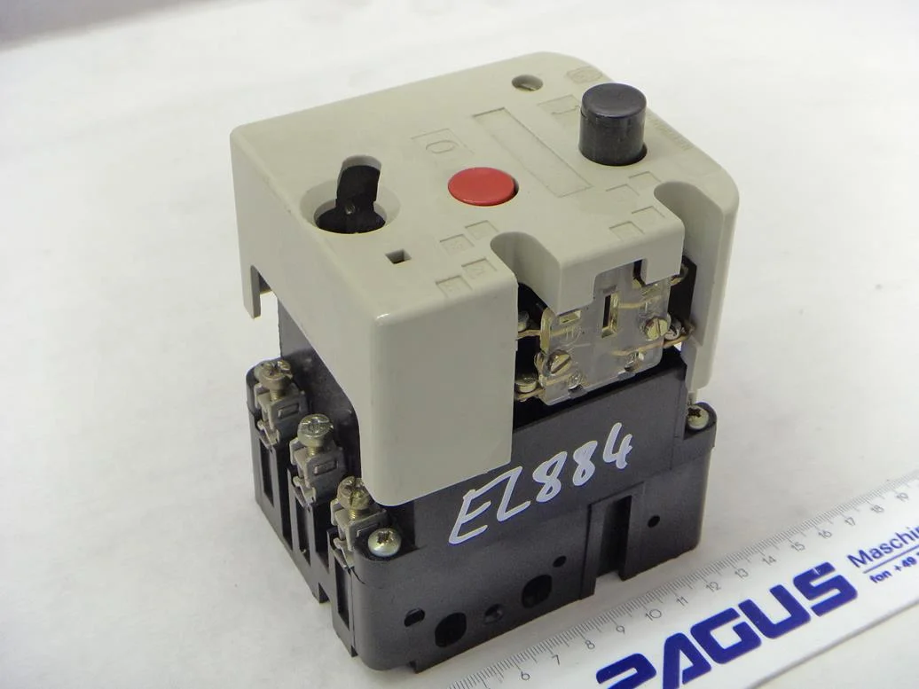 KLÖCKNER-MOELLER motor protection circuit breaker PKZM3-25