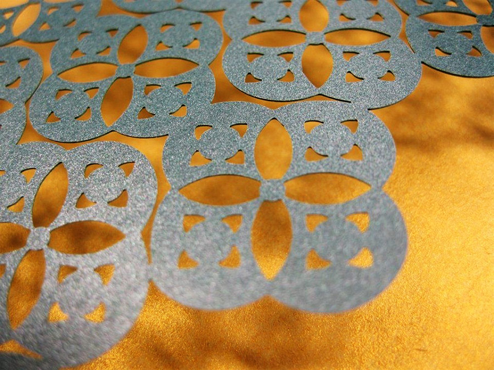 Filigraner Papierschnitt (Graphic Arts)