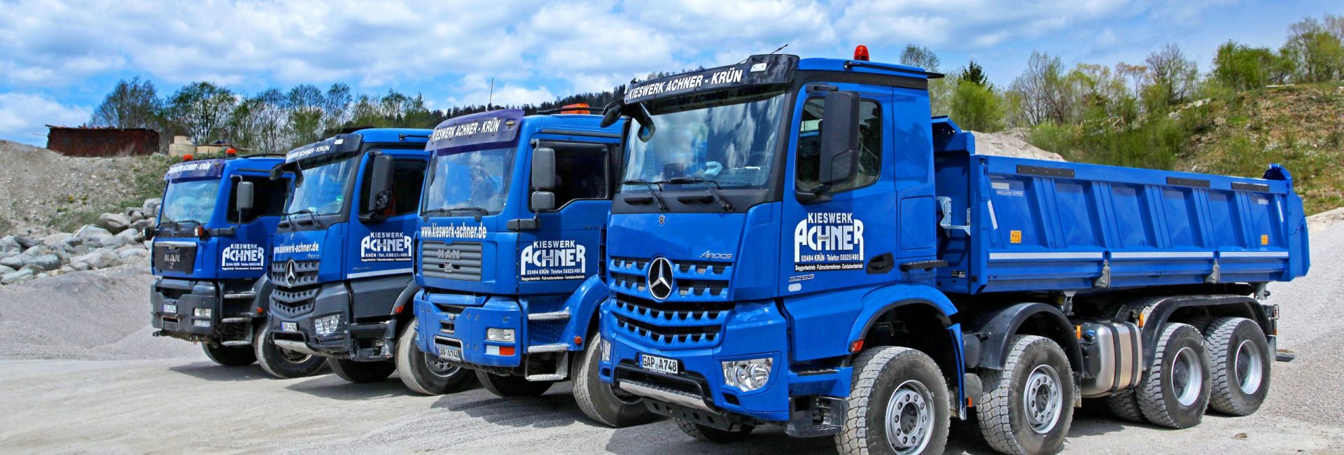 Fuhrpark des Kieswerks Achner