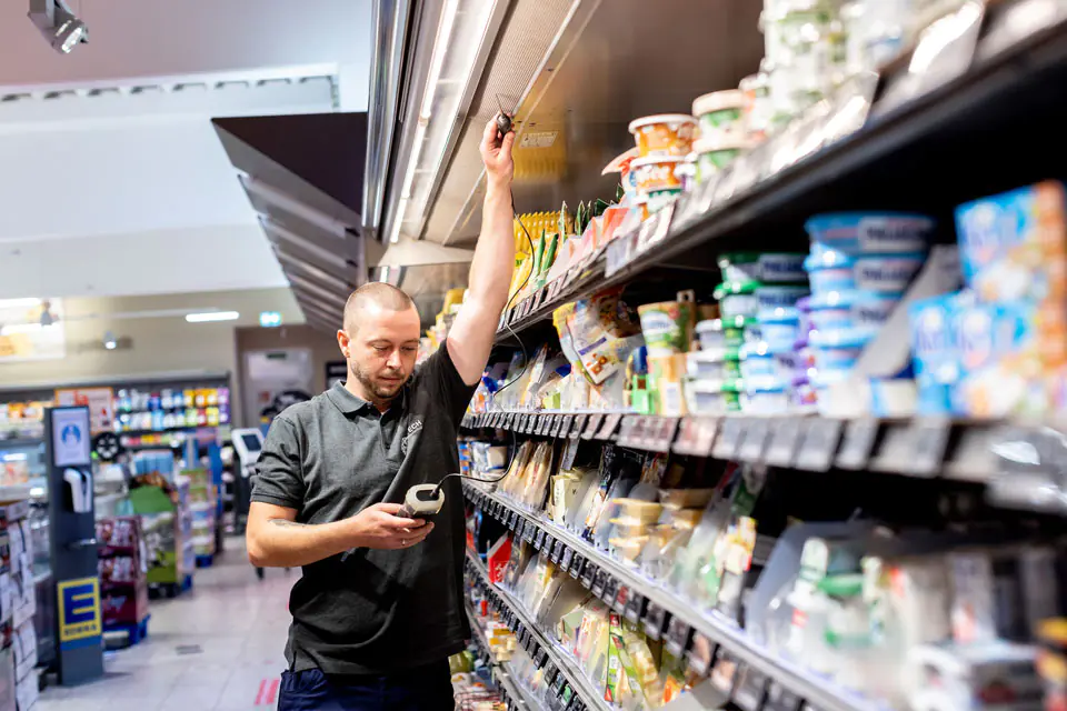 Supermarket cooling rooms