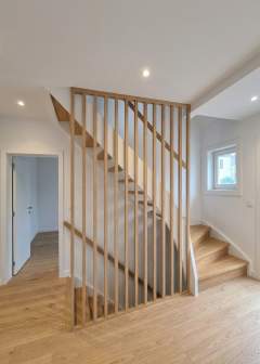 KI-Rendering einer geplanten Holztreppe