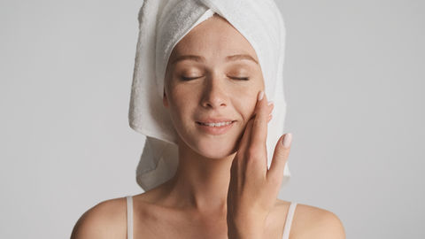 Wimpern- und Brows-Behandlung