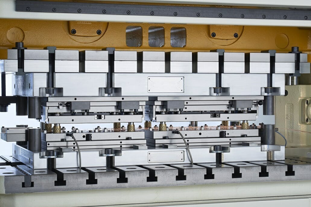Drahtverarbeitungsmaschine