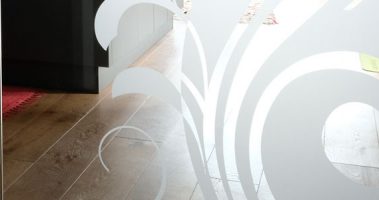Plexi-/Acrylglas-Wand