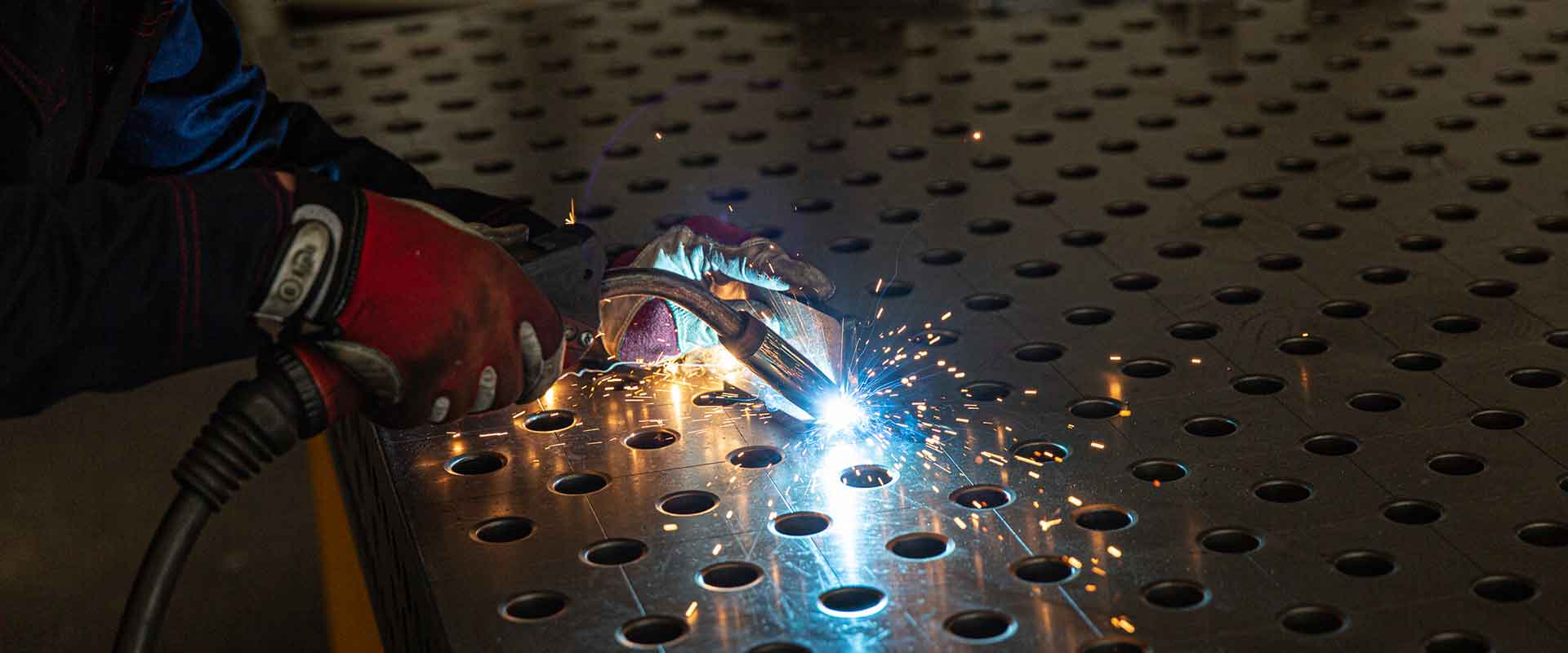 Laser- & Biegetechnik