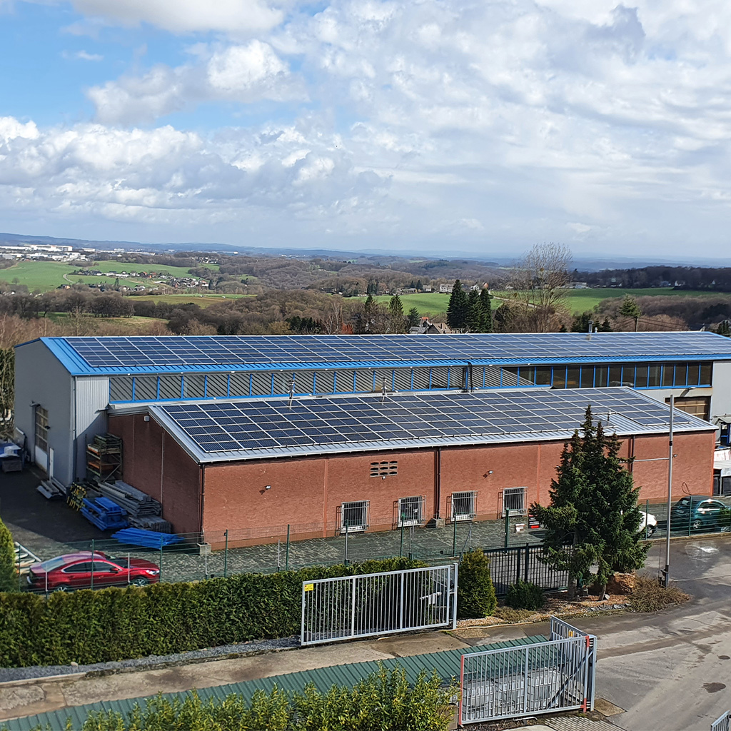 PV-Gewerbeanlage auf Industriedach