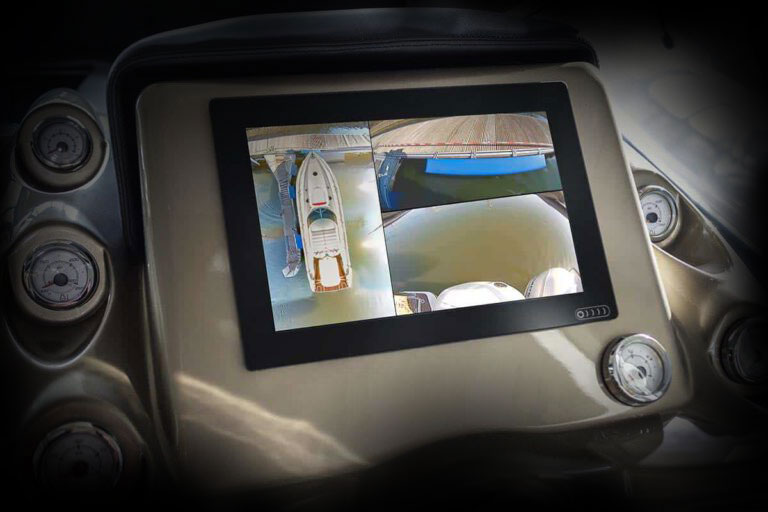 Display-Anzeige des Surround View Systems