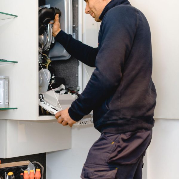 Wärmepumpe, Heizung und Sanitär