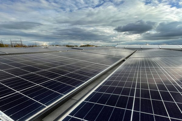 Planung und Installation von Photovoltaikanlagen und Solarthermie