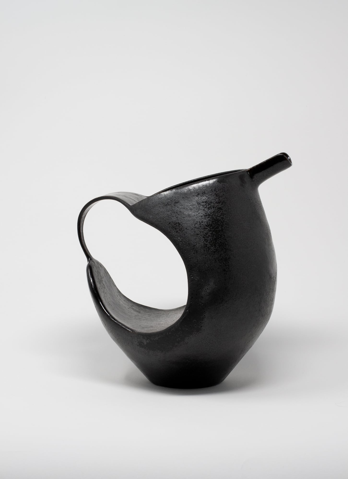 Bird Jug, Tar Black (Jérémy Bellina)