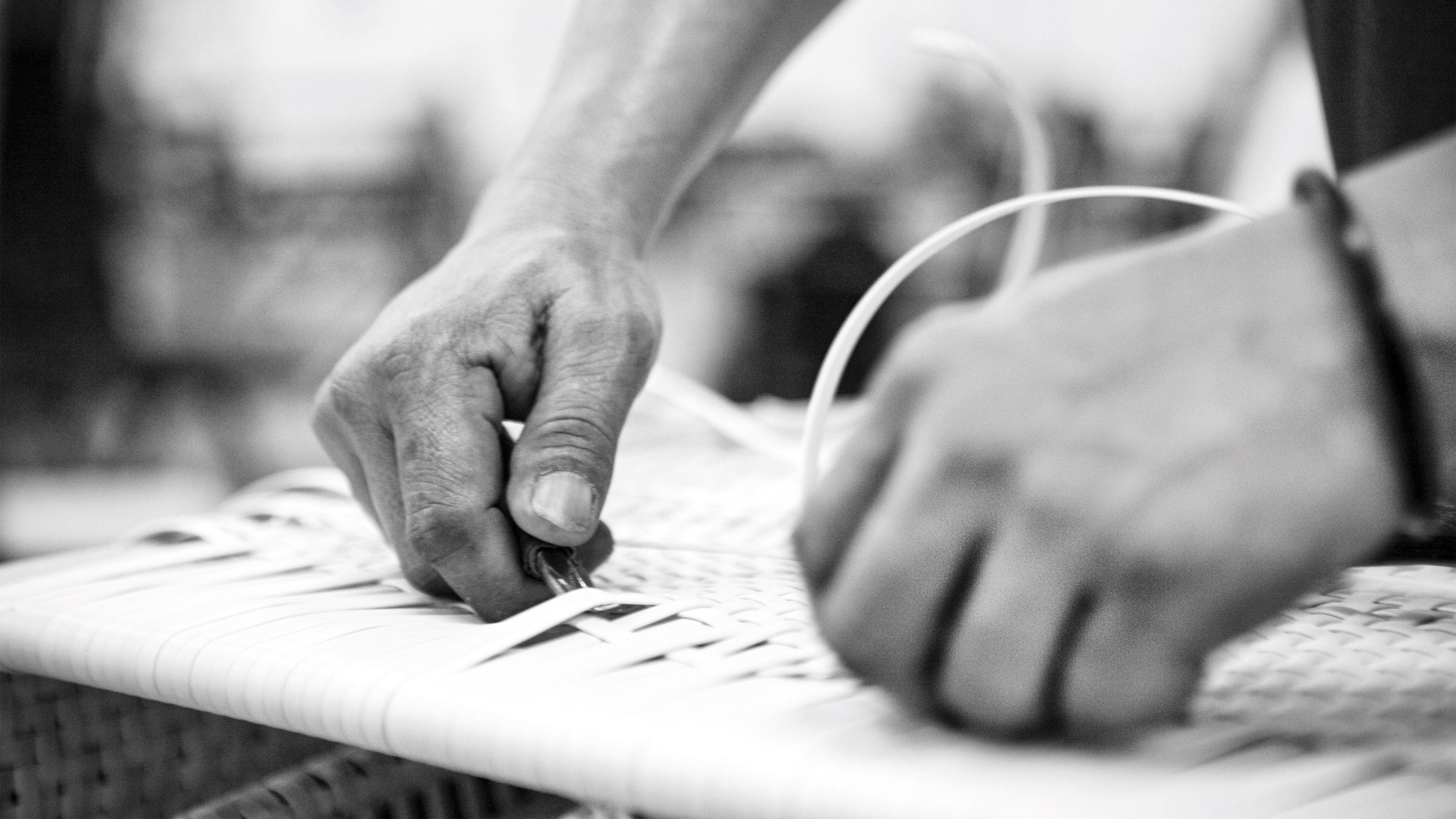 DEDON – The Art of Weaving