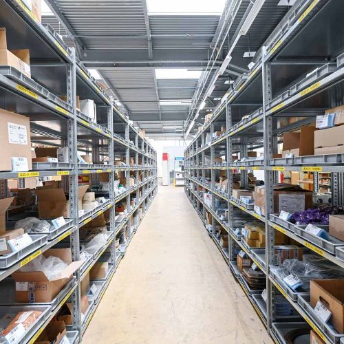 Lagerhaltung im Logistikzentrum Spreitenbach