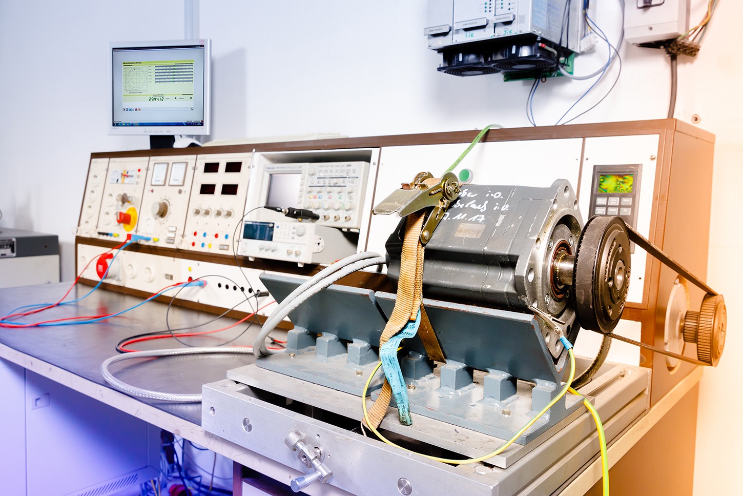 Servomotor
