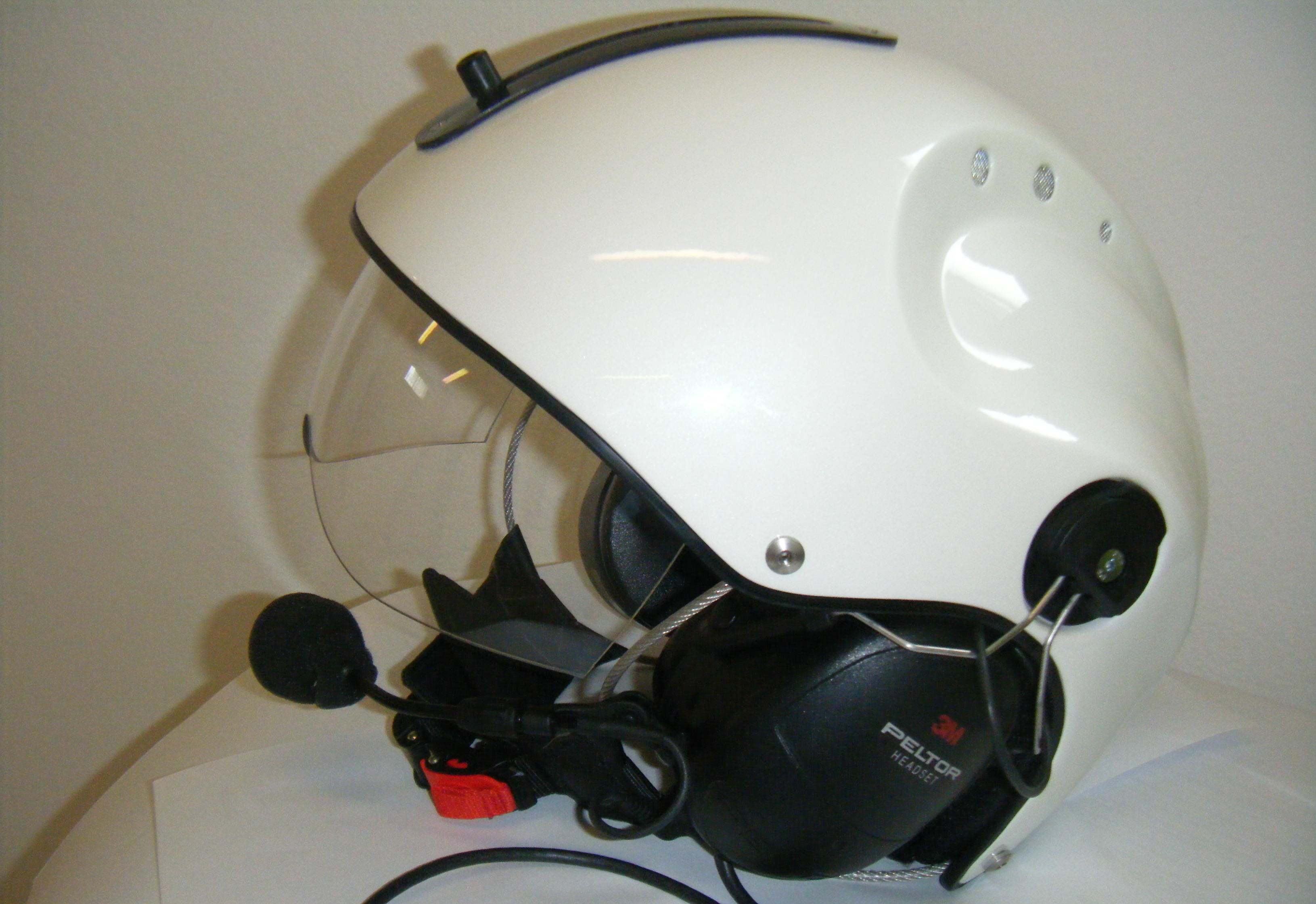Adaptierter Helikopterhelm (Gallet)