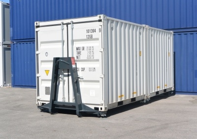 Reifencontainer
