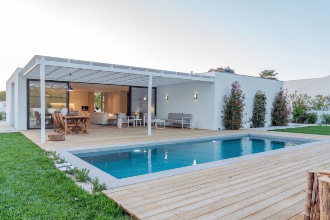 Swimming pool technology