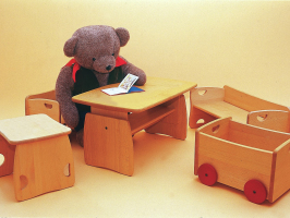 Kindermöbel aus Birkenholz