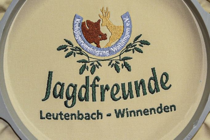 Werbetextilien mit Stick und Druck