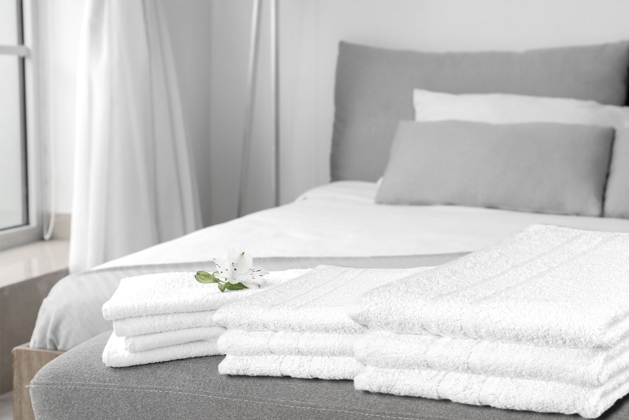 Handtuch mit Tiefgangstreifen (450 g/m²)