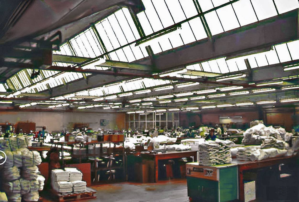 Sewing Room 2 – Näherei und Konfektionierung