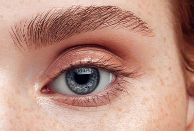 Eyes: Eyeliner, Kajal, Eyeshadow, Mascara
