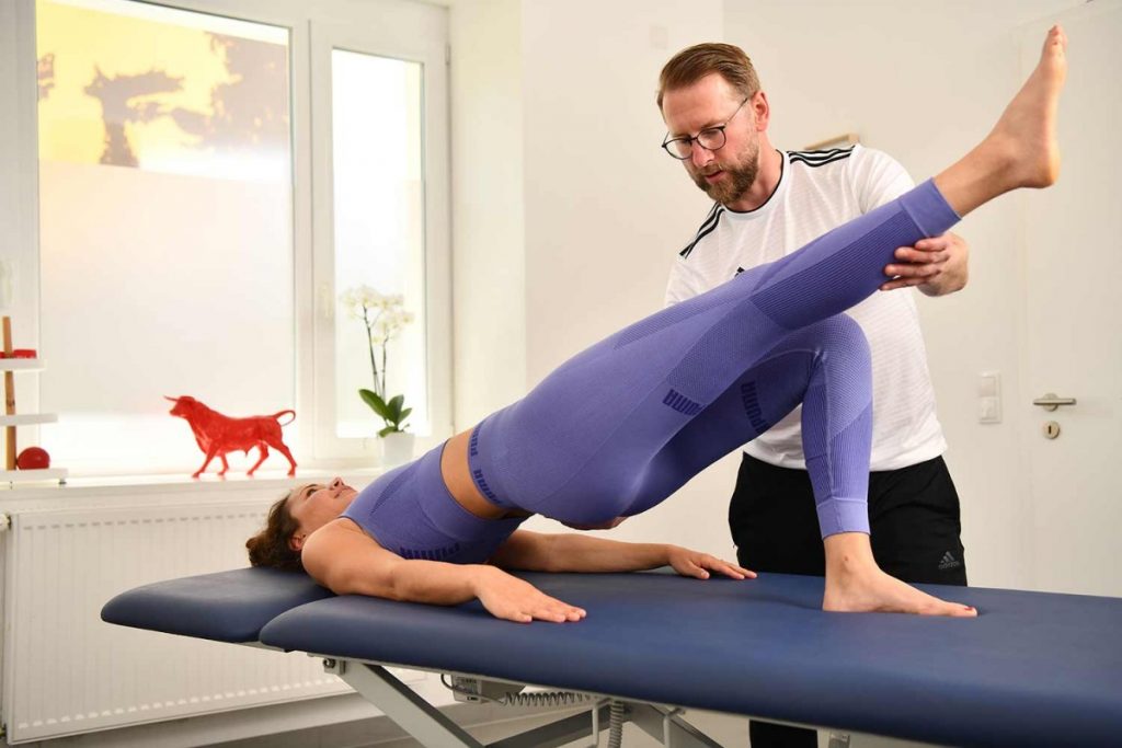 Behandlungsliege Physiotherapie