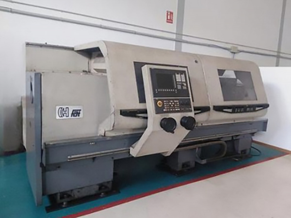 NC-Drehmaschine Fat TUR MN