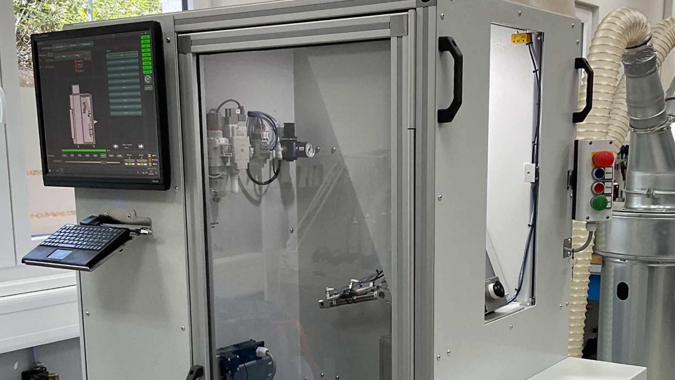 Bürsten-CNC, Steuerungsbereich