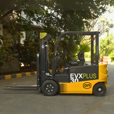 Reach Truck
