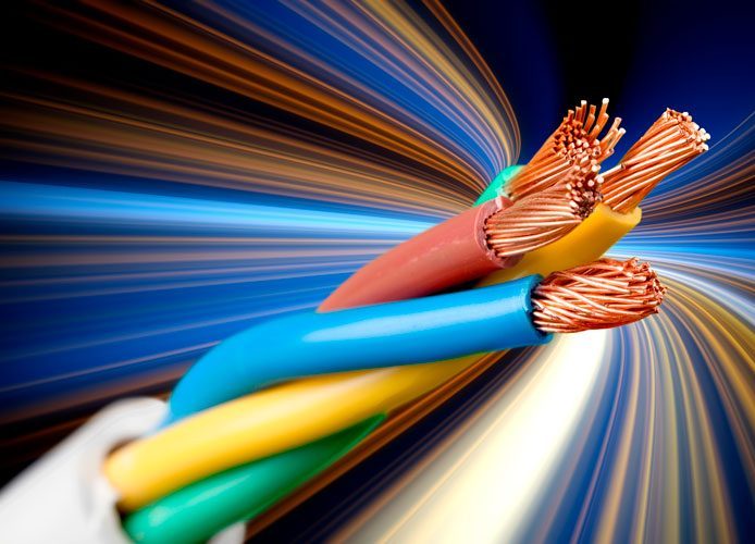 Kabel und Leitungen