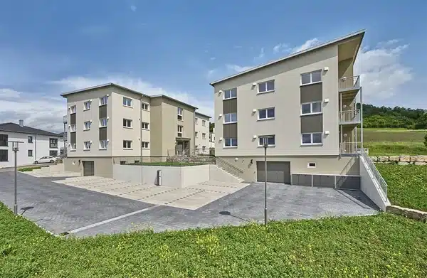 Mehrfamilienhaus-Elementbau