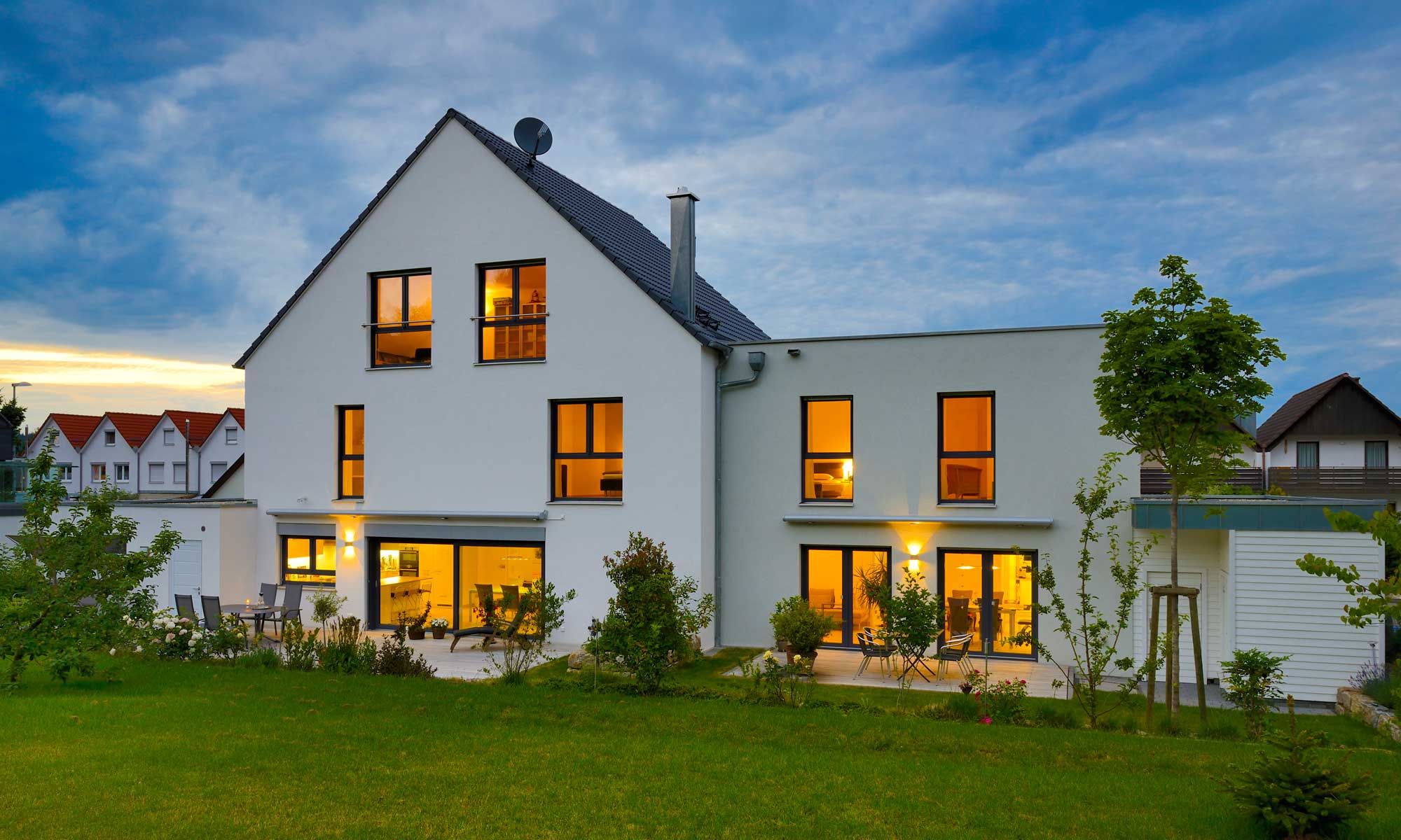 Satteldach-Fertighaus