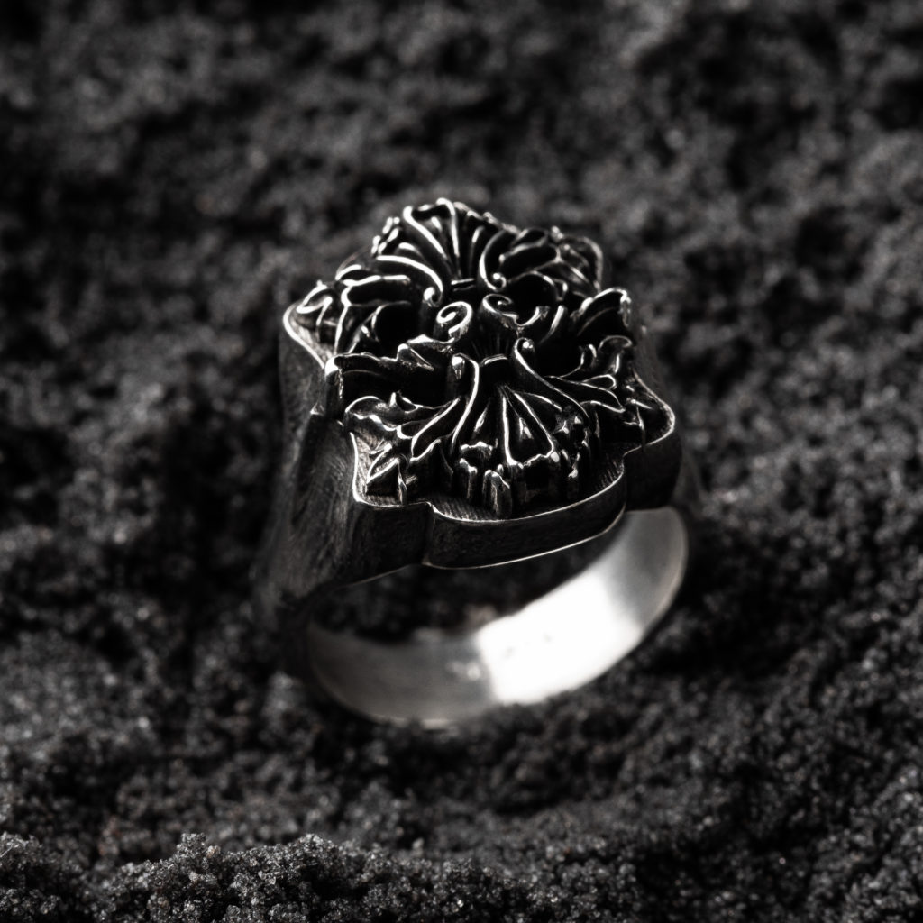 Siegelring ACANTHE, geschwärztes Silber 925