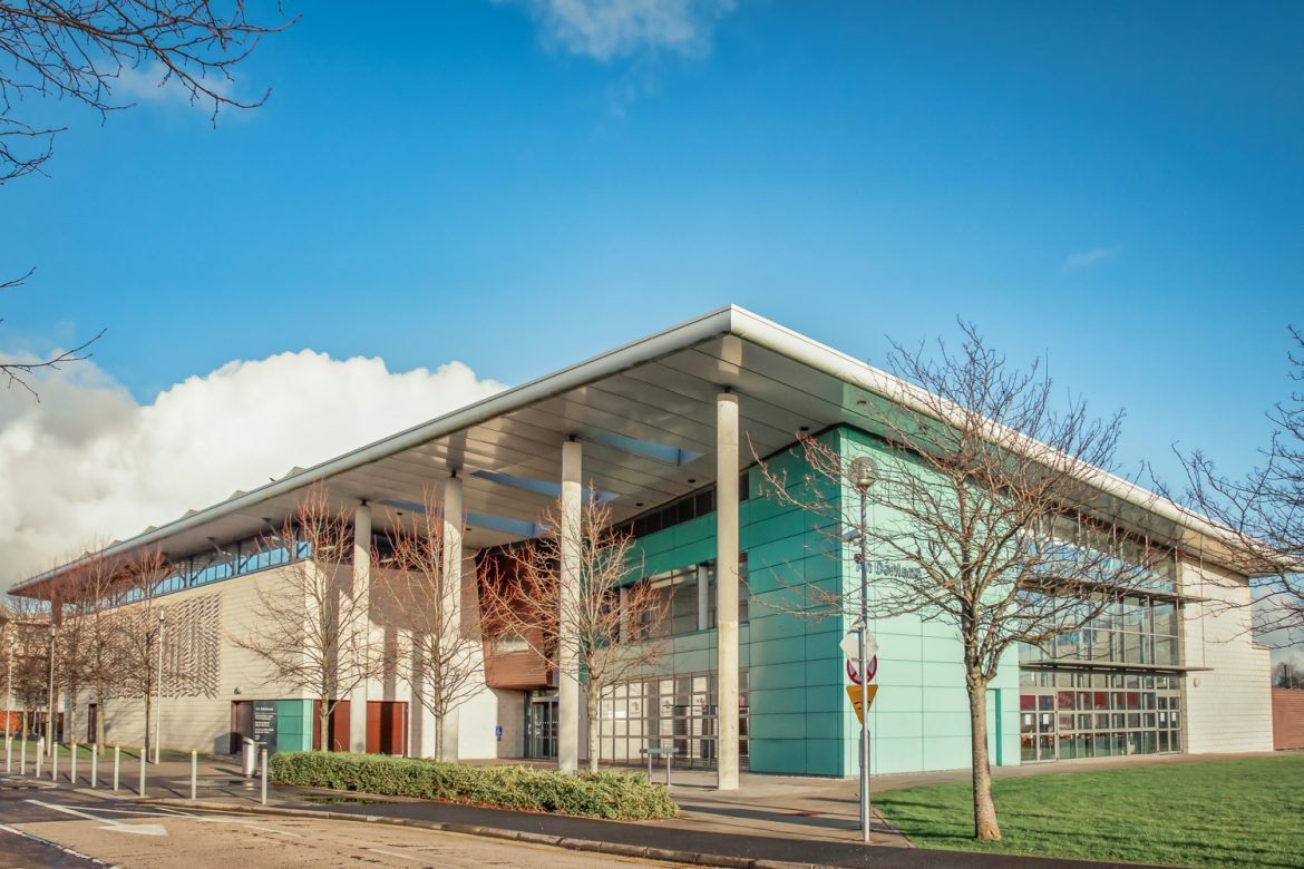 Projekt: Atlantic Technological University, Sportzentrum
