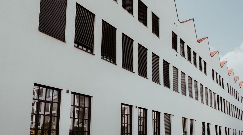 Fensterverschattung (Rollladen/Raffstore)
