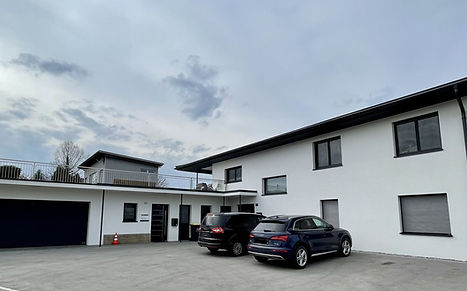 Einfamilienhaus mit Büro in Pinsdorf