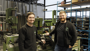Service-Team bei der Endjahreswartung einer Anlage