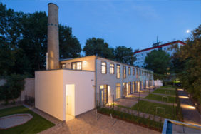 Werneuchenerstraße 4, Renovation of a garage, Berlin
