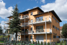 Hultschiner Damm 26, New multi-family house
