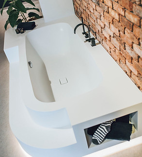 Ausstellung – Waschtisch aus Corian