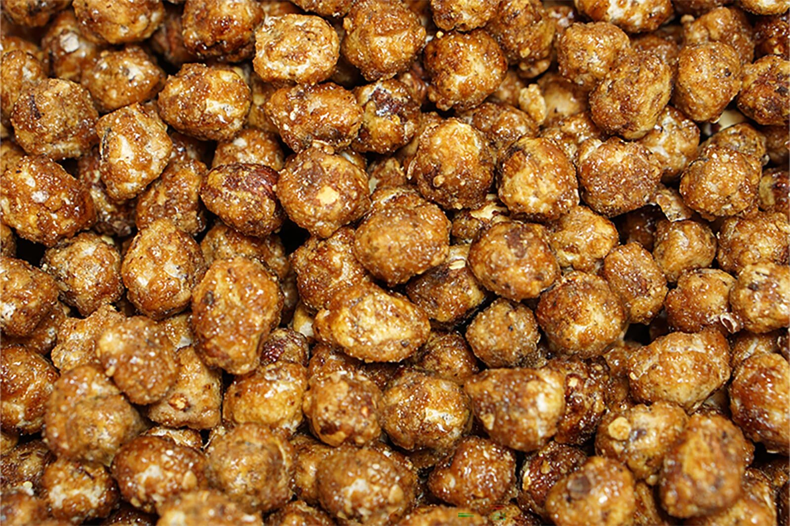 Gebrannte Haselnüsse
