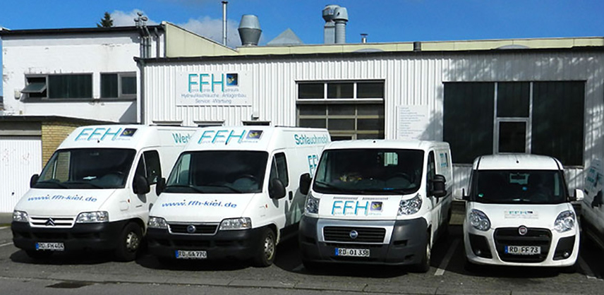 Unternehmensfahrzeug des Vor-Ort-Services