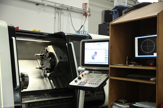DMG Neff 600 Arbeitsplatz Drehen