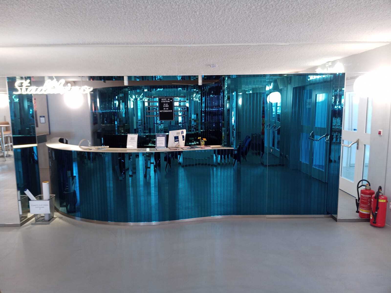 Spiegel blau 6 mm