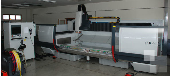 CNC-gefrästes Glasbauteil