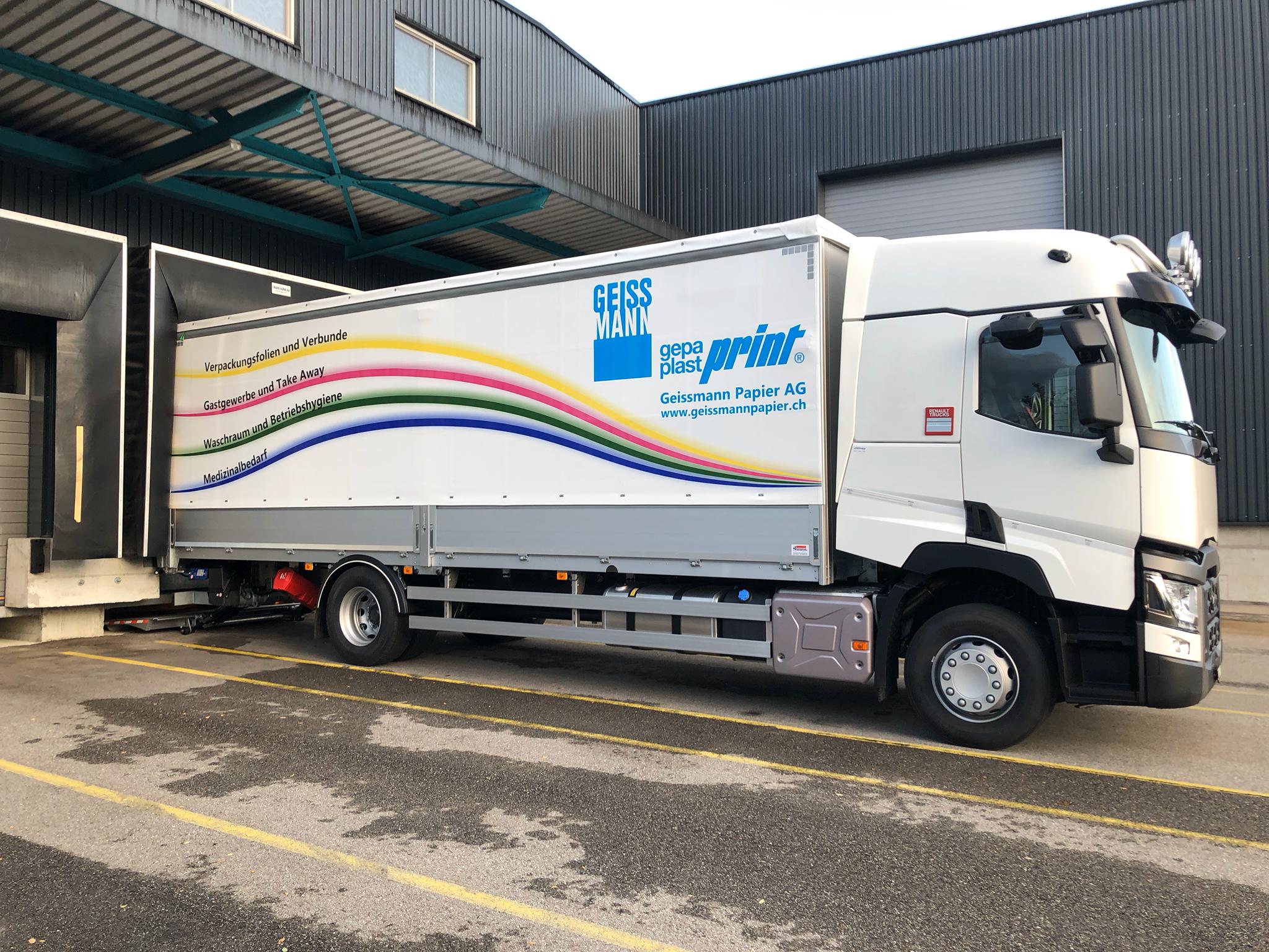 Auslieferung mit eigener LKW-Flotte