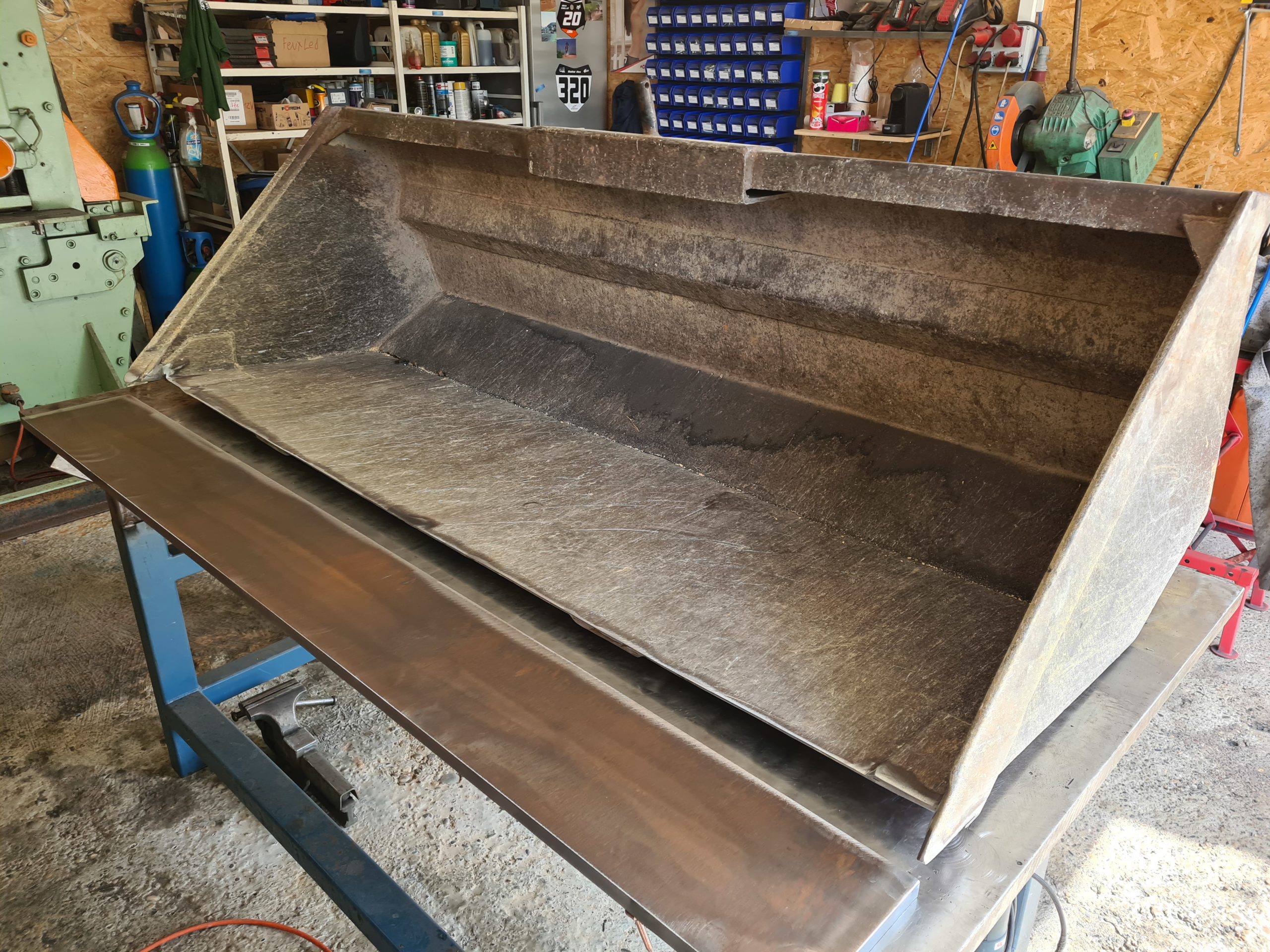 Holzbearbeitungsmaschine Robland